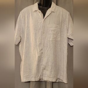 GAP Men's Cream Floral Button Down Shirt